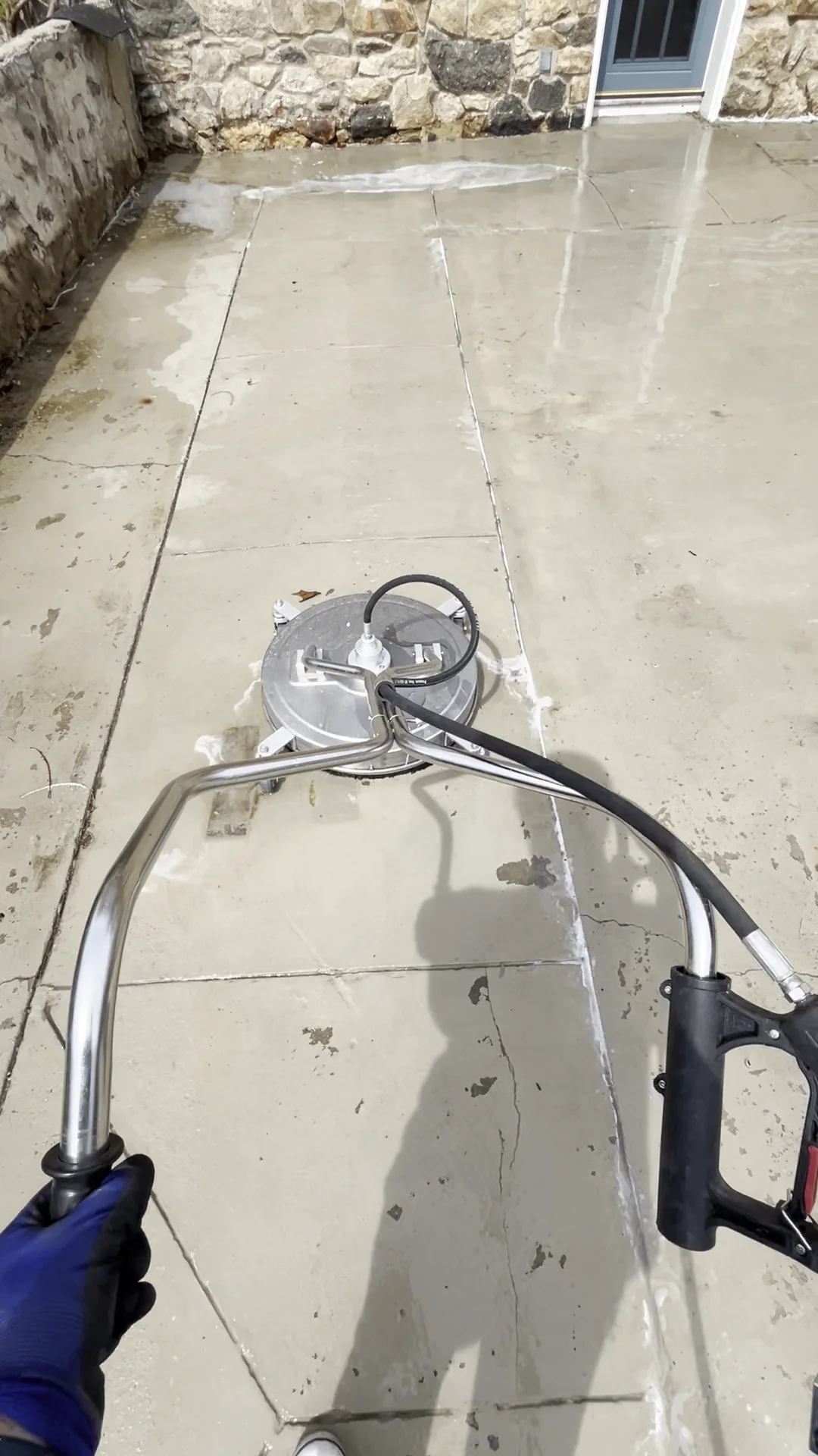 Surface cleaner on a stone patio